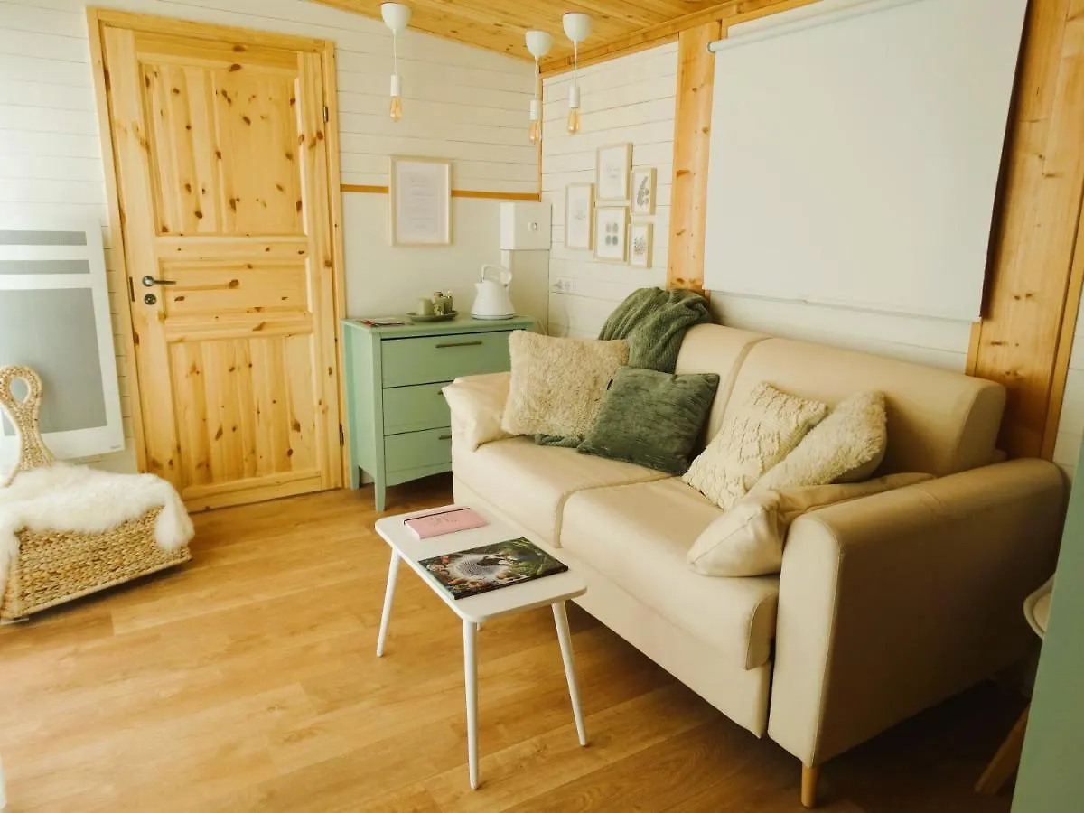 Bed & Breakfast Les Lodges De La Tortue Permacole Douce Verveine Champclause